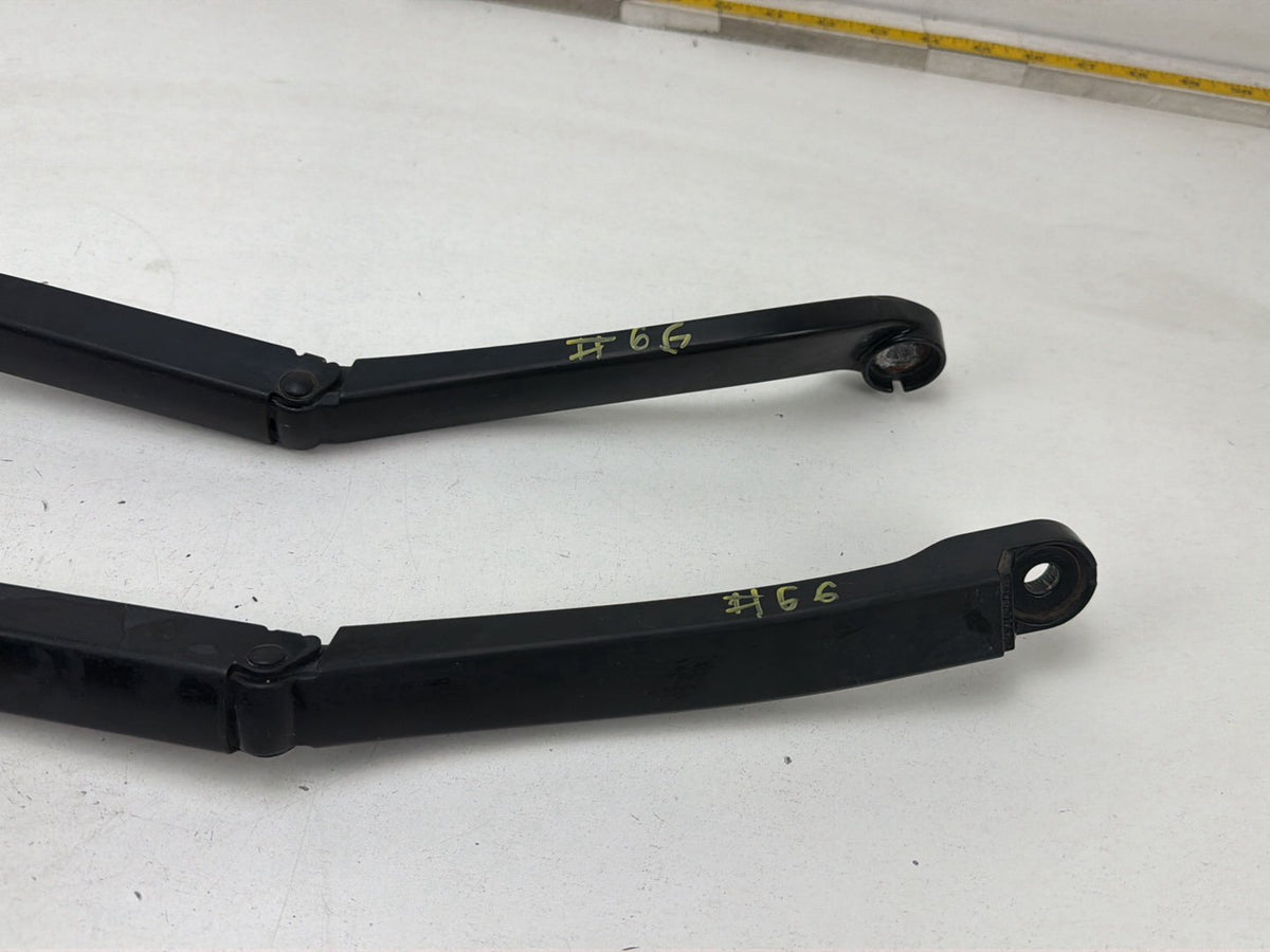 2013-2020 Lincoln MKZ Windshield Wiper Arms Right/Left Side DP53-17C495-AB OEM