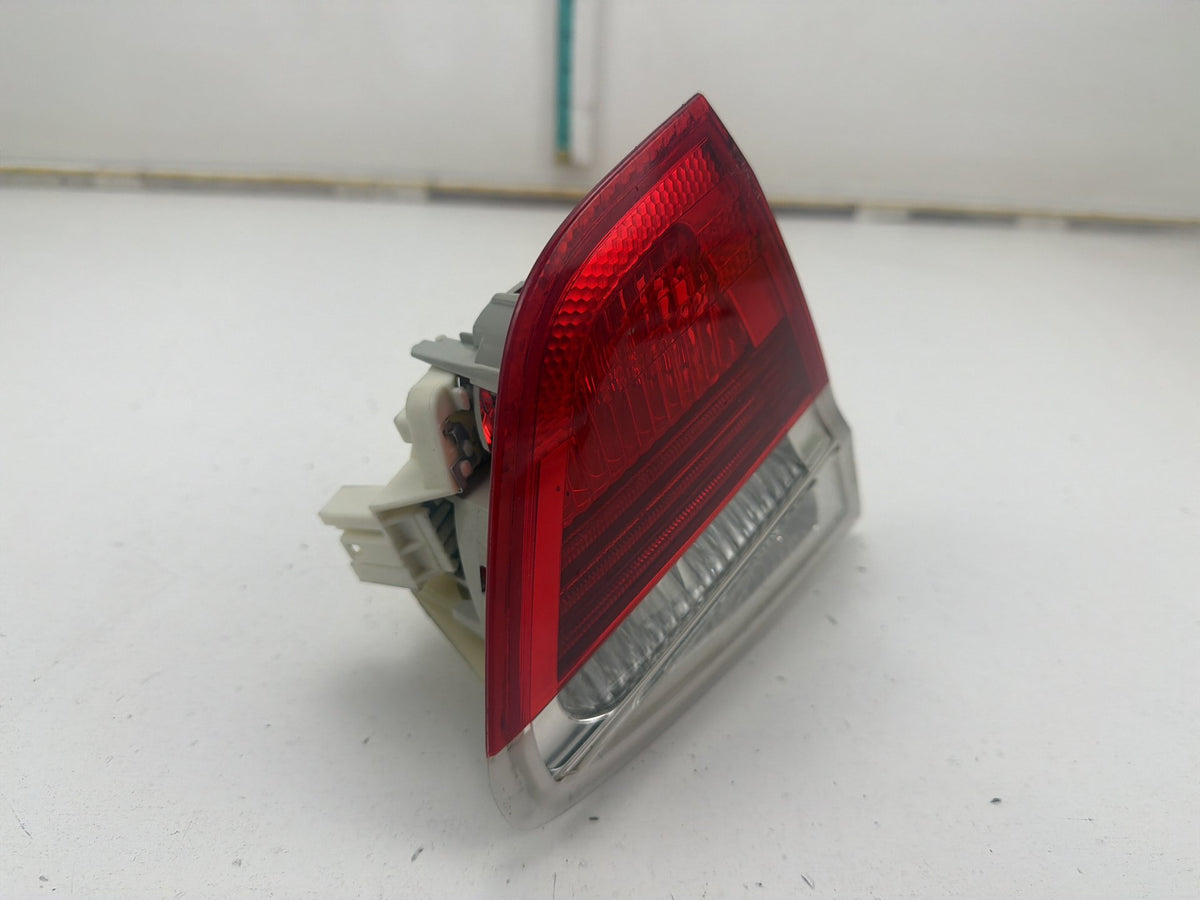 2006-2008 BMW 328I - Rear Left Driver Tail Light 276401 OEM