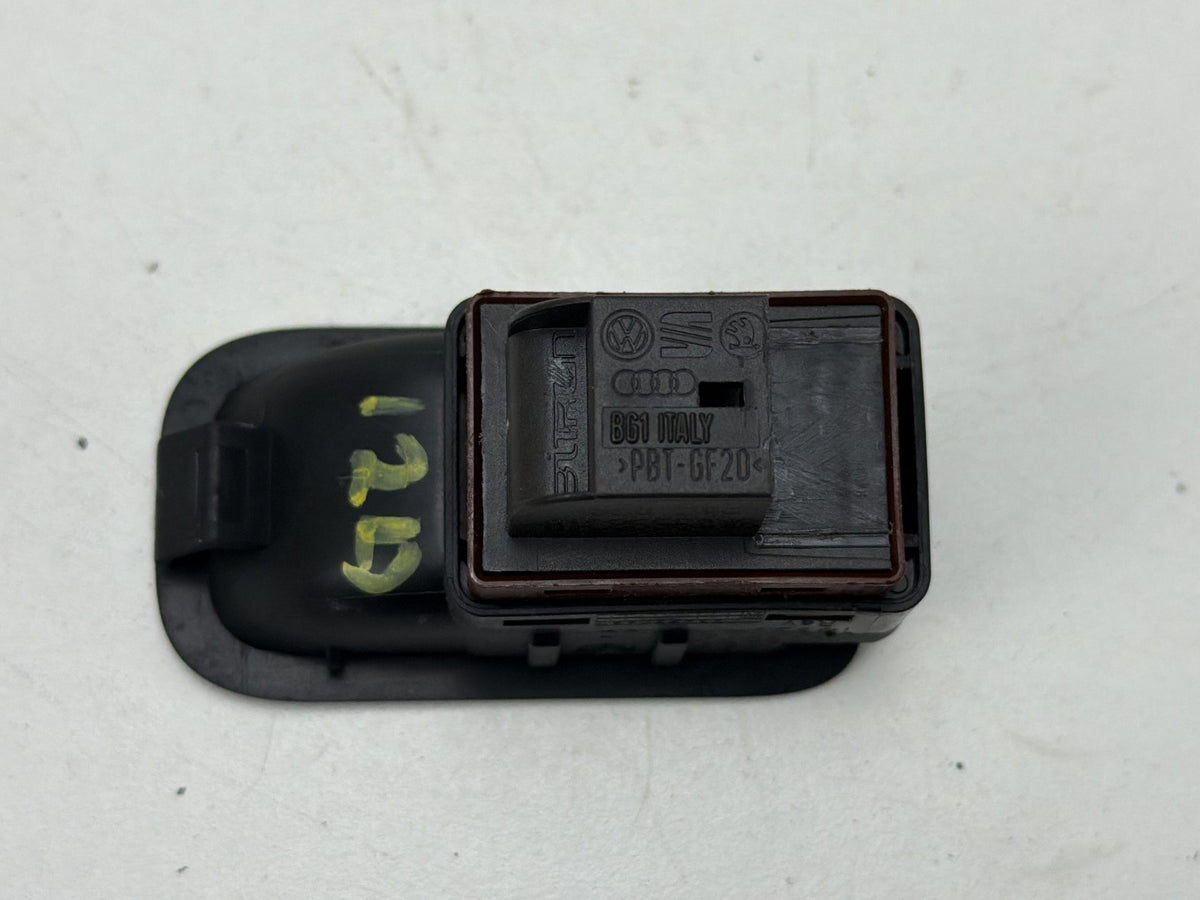 2013-2017 Audi Q5 Trunk Lid Liftgate Release Switch Button 8R0959829 OEM