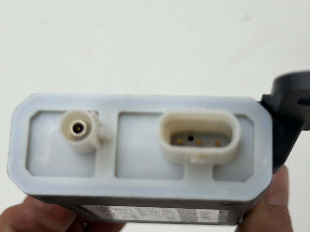 2012-2018 Audi A7 Front Right Seat Occupant Detection Sensor 5C6959339 OEM