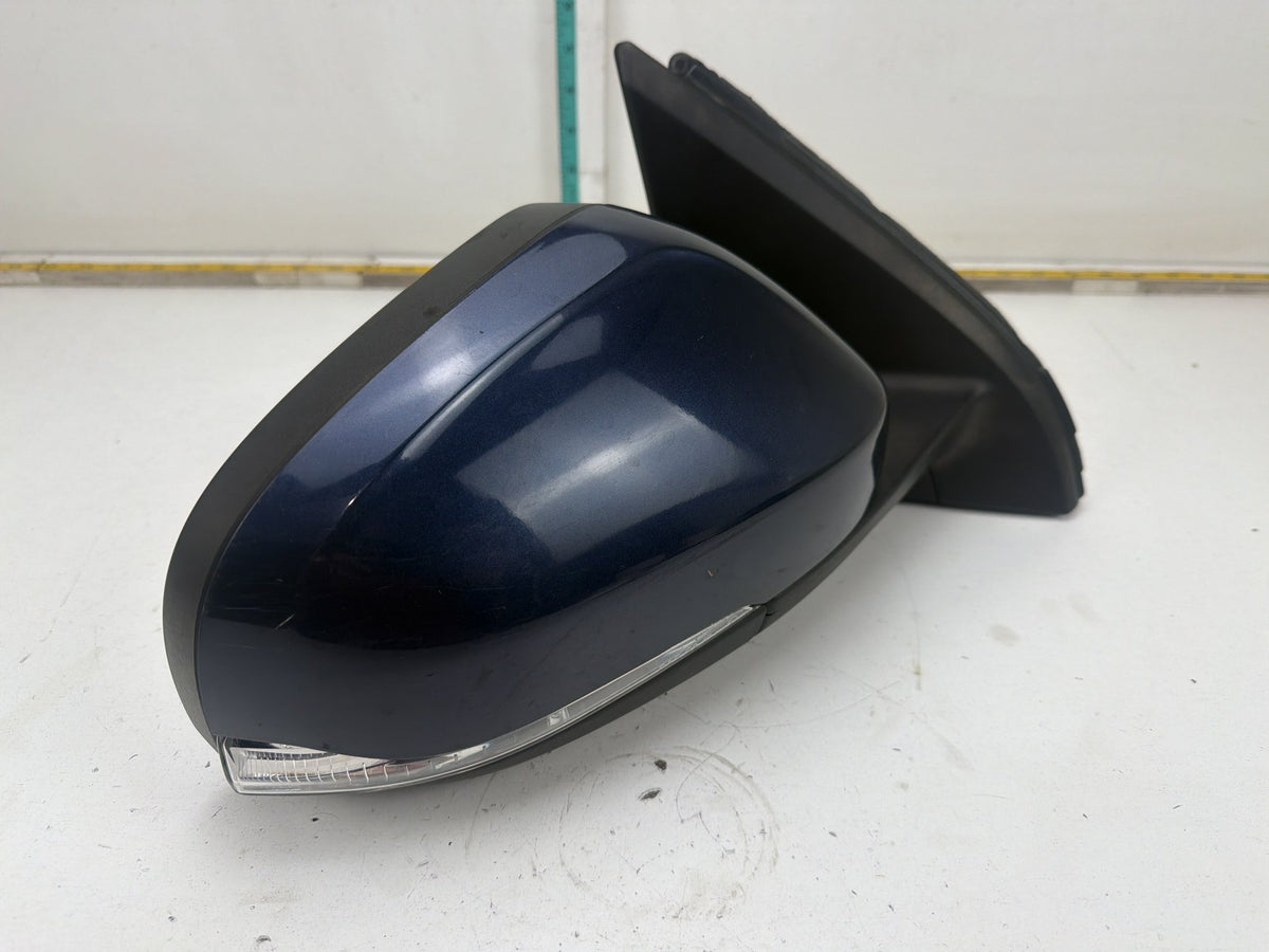 2011-2018 Volvo S60 Front Right Passenger Side Power Door Mirror Assembly OEM
