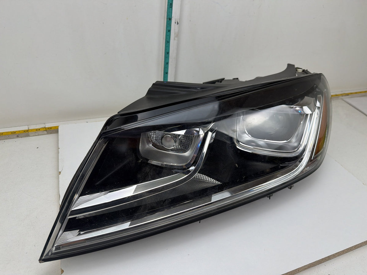 2015-2017 Volkswagen Touareg Front Left Driver Side Headlight Lamp Assembly OEM