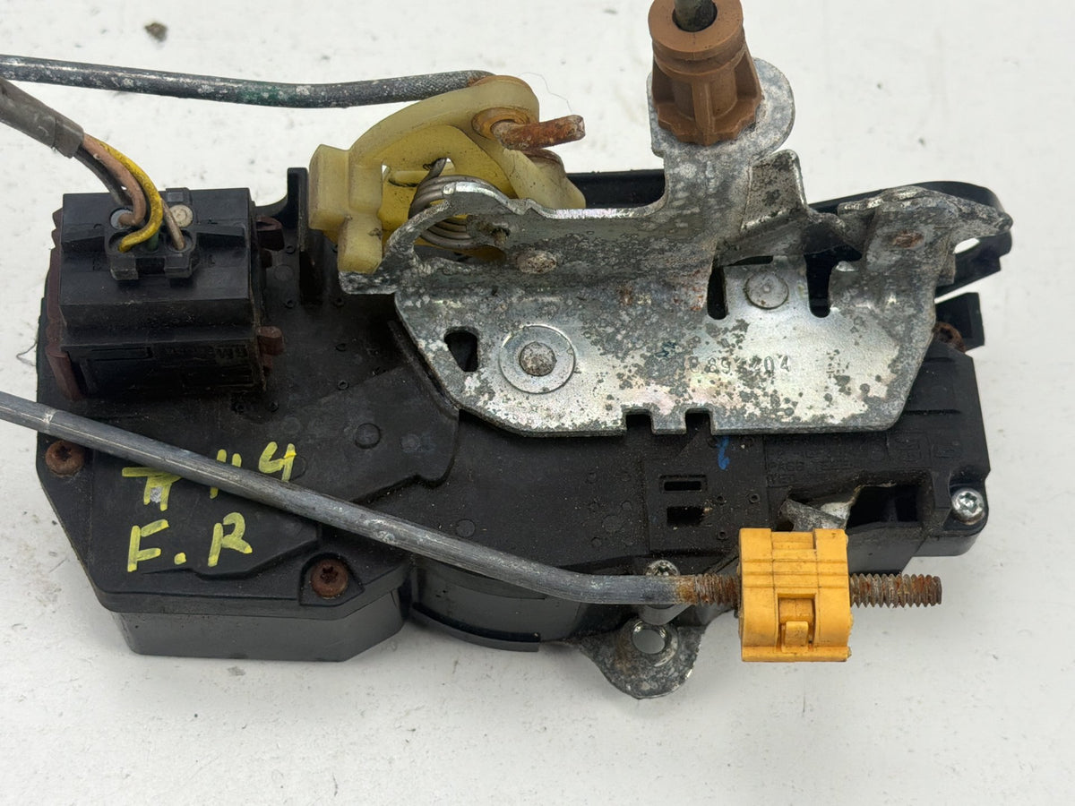 2007-2014 GMC Yukon XL 1500 Front Right Passenger Side Door Lock Actuator OEM