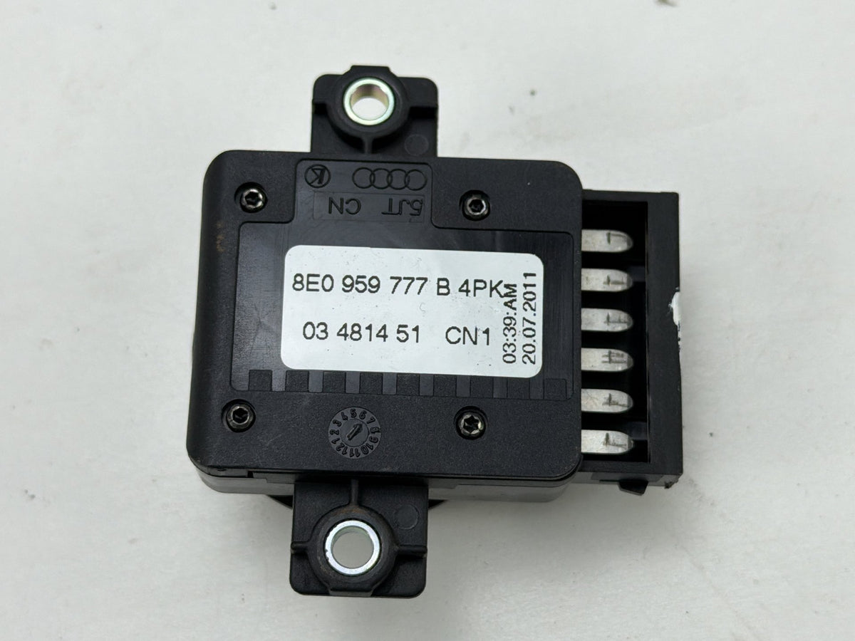 2012-2018 Audi A7 Left Front Driver Seat Lumbar Adjustment Switch 8E0959777B OEM
