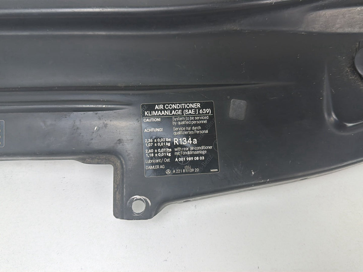 2007-2013 Mercedes-Benz S-Class 550 W221 Radiator Core Support A0019890803, A2218173920 OEM