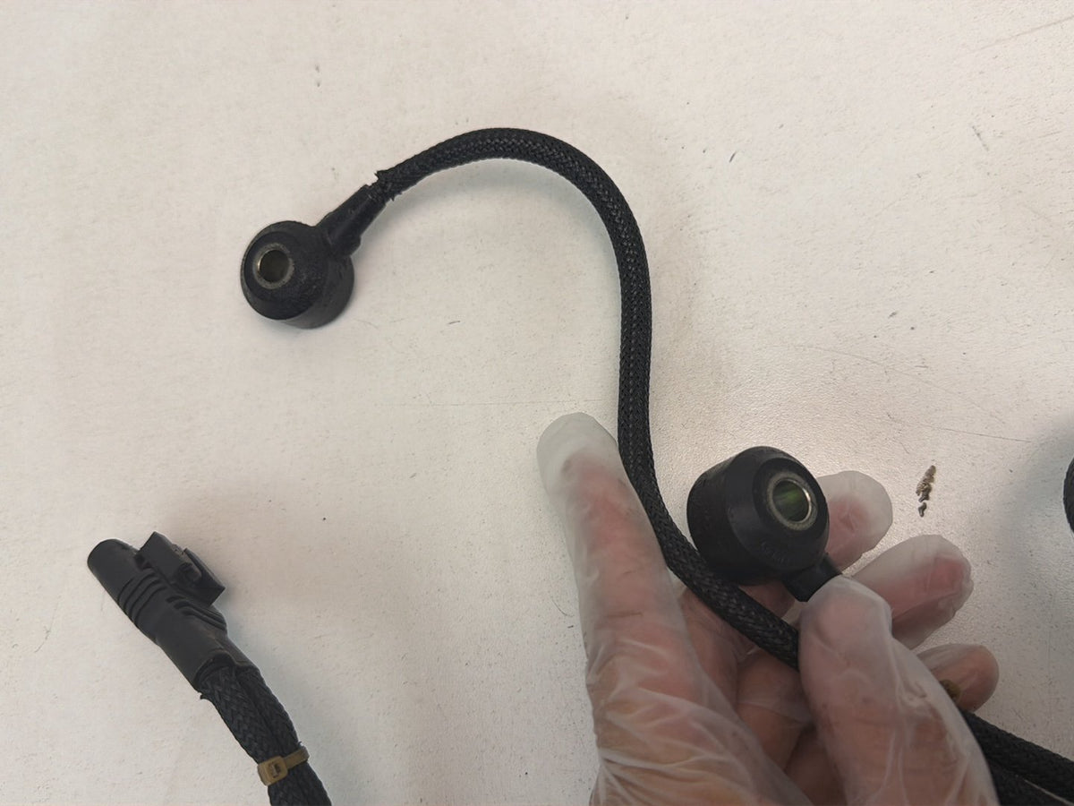 2007-2018 Mercedes-Benz S-Class W221 Engine Ignition Knock Sensor Set OEM