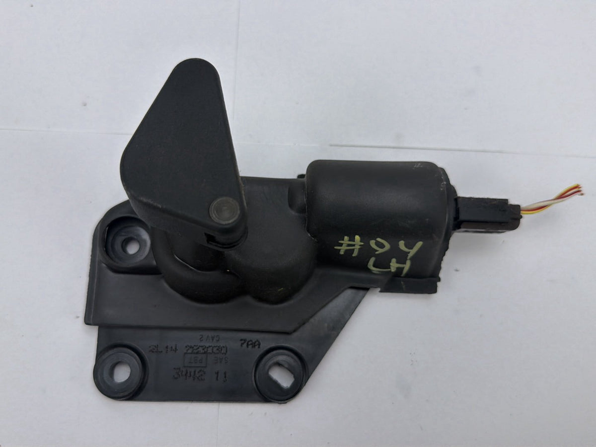 2003-2006 Lincoln Navigator Left Rear Quarter Window Regulator 7L14-7830307 OEM