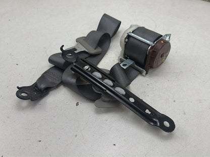 2015-2020 Toyota Sienna 2nd Row Rear Right Side Outer Seat Belt Retractor OEM