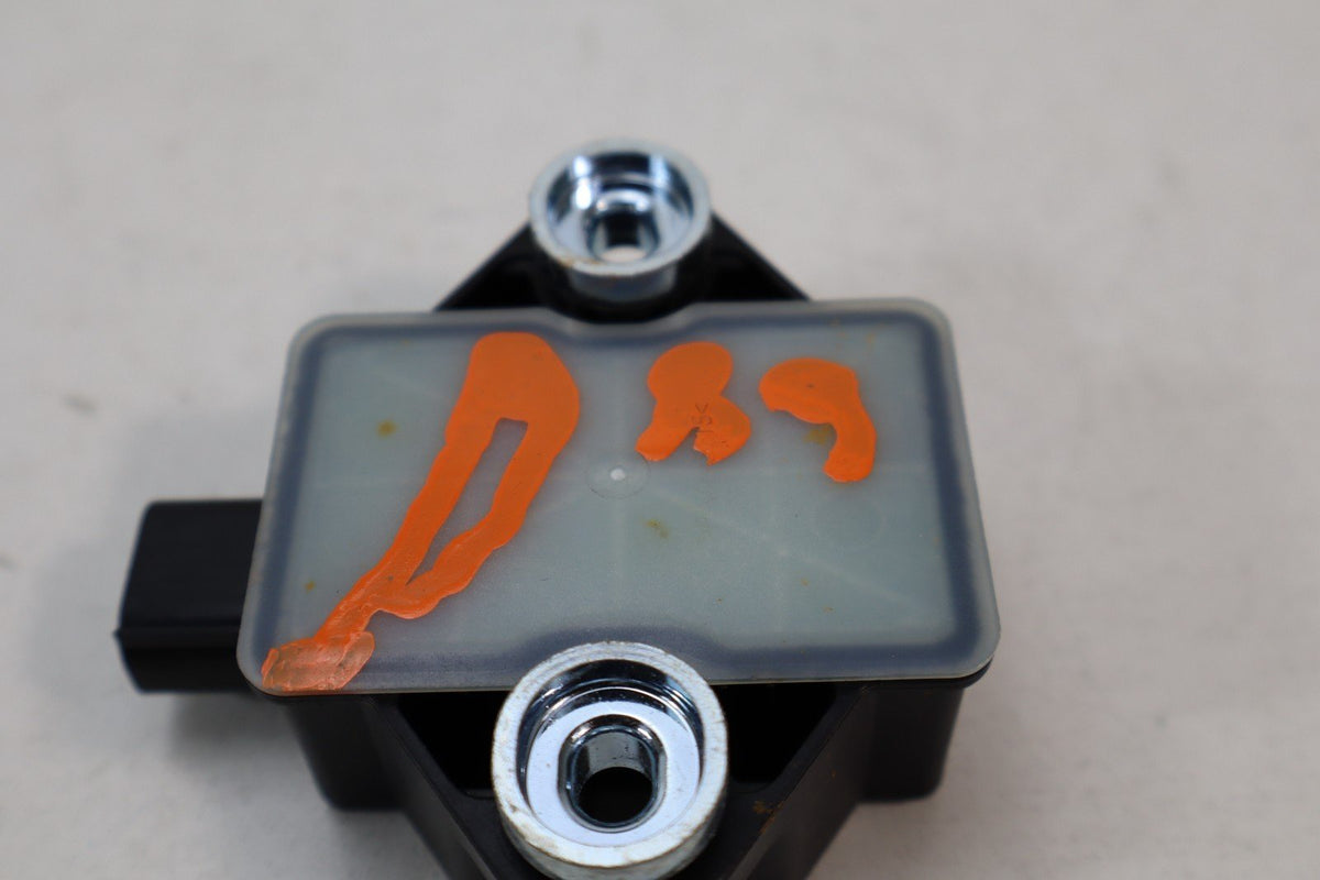 2013-2016 Mercedes GL450 Yaw Rate Sensor Control Module A0065422618 OEM