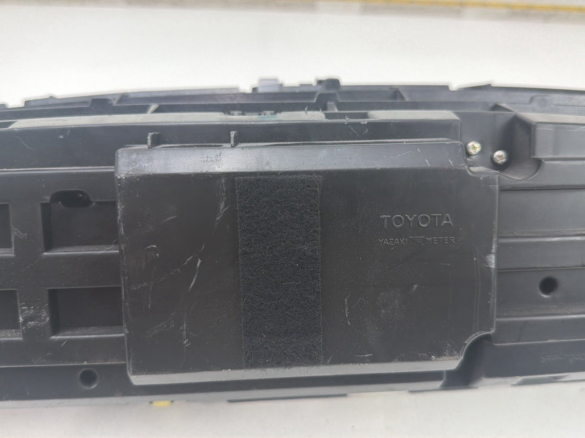 2010-2015 Toyota Prius Speedometer Instrument Cluster 198K Miles 83800-47370 OEM