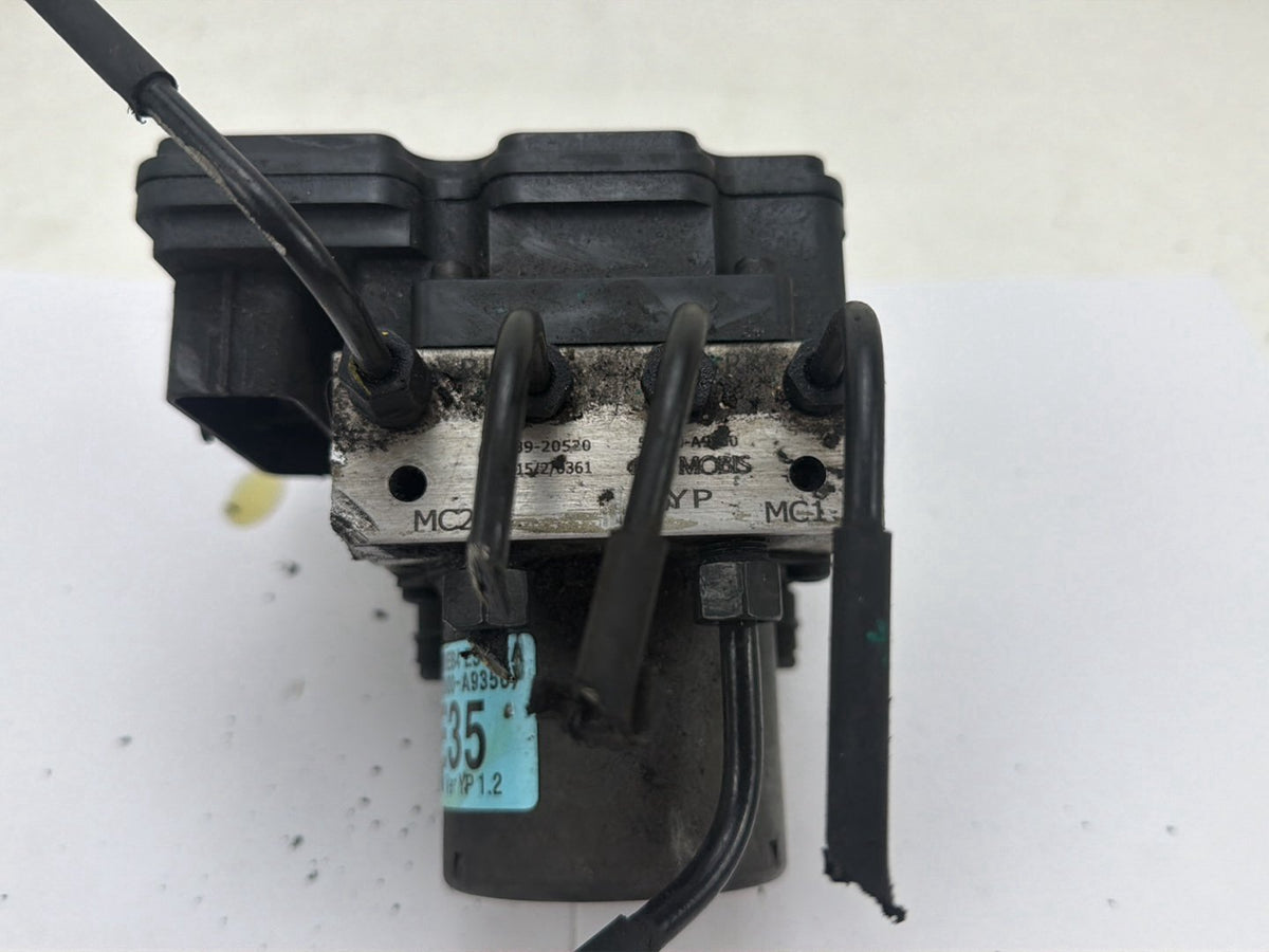 2015-2018 Kia Sedona Anti-Lock Brake ABS Pump Modulator Control 58900-A9350 OEM