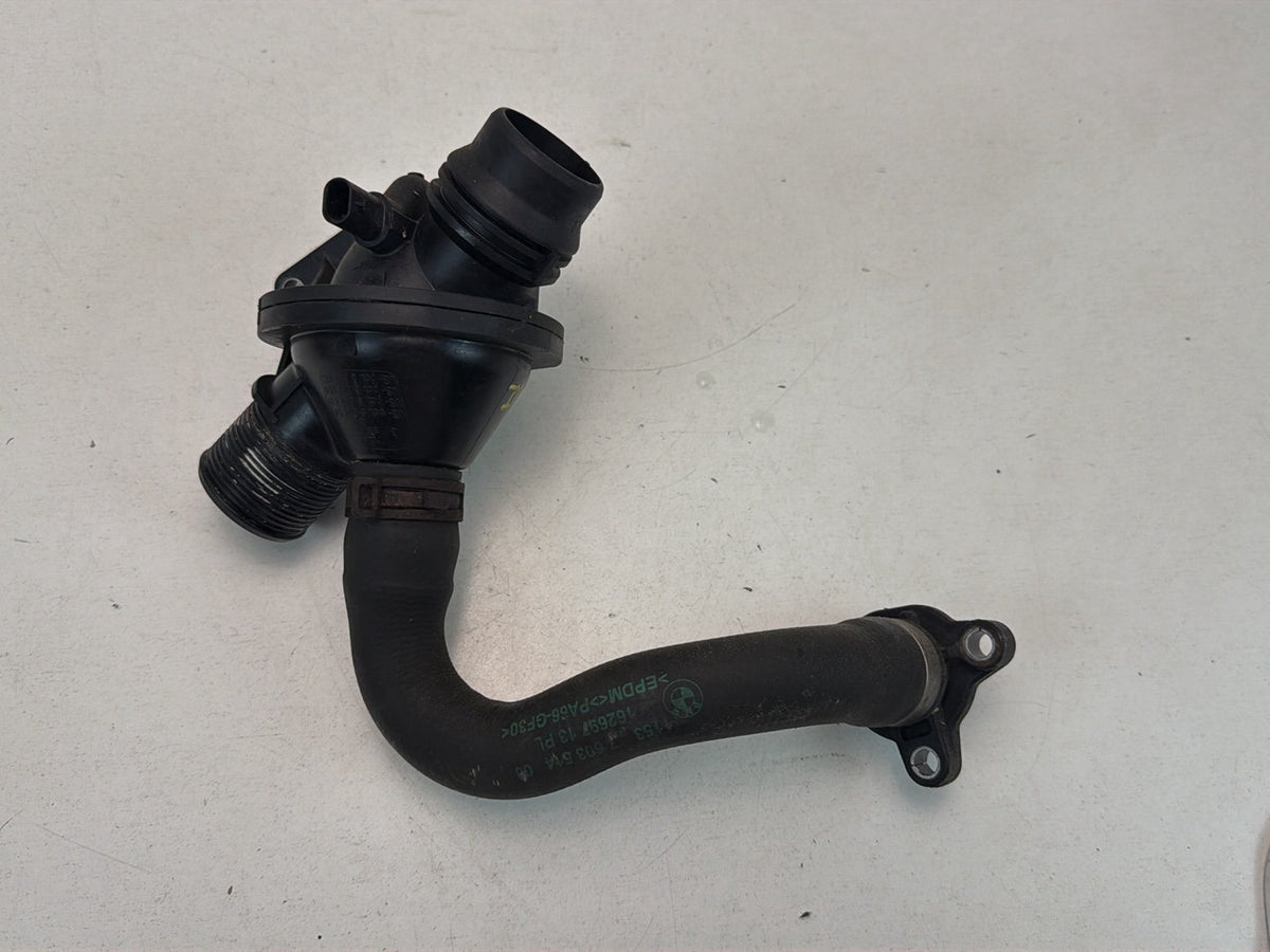 2014-2016 BMW 228i F22 Lower Thermostat Coolant Water Hose 11537603514 OEM