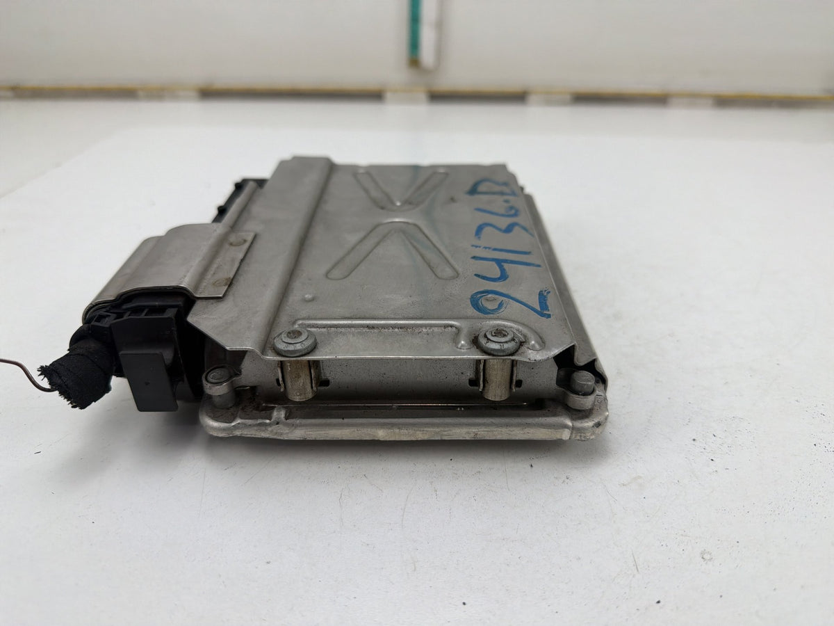 2002-2003 Audi A6 Engine Computer Control Module 8E0 907 411 OEM