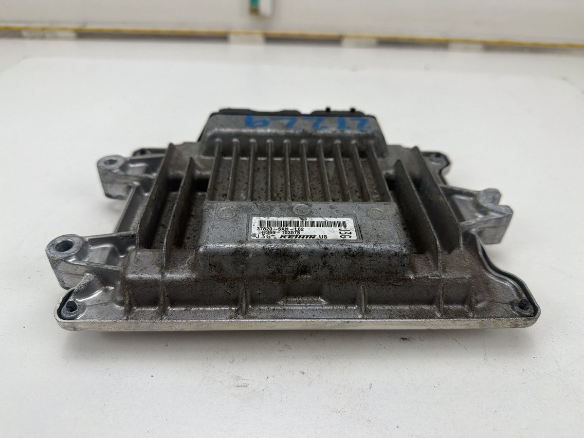 2016-2018 Honda Civic Engine Computer/ ECU Contorl Module 37820-5AN-L62 OEM