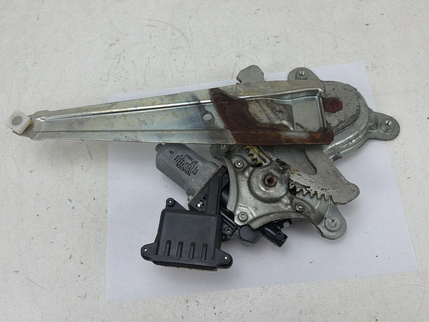 2007-2009 Lexus ES350 Rear Right Side Door Power Window Motor Regulator OEM