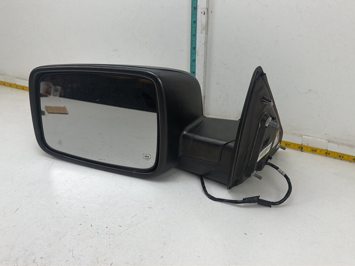 2013-2018 Ram 1500 Front Left Door Side View Mirror 68147863AF OEM