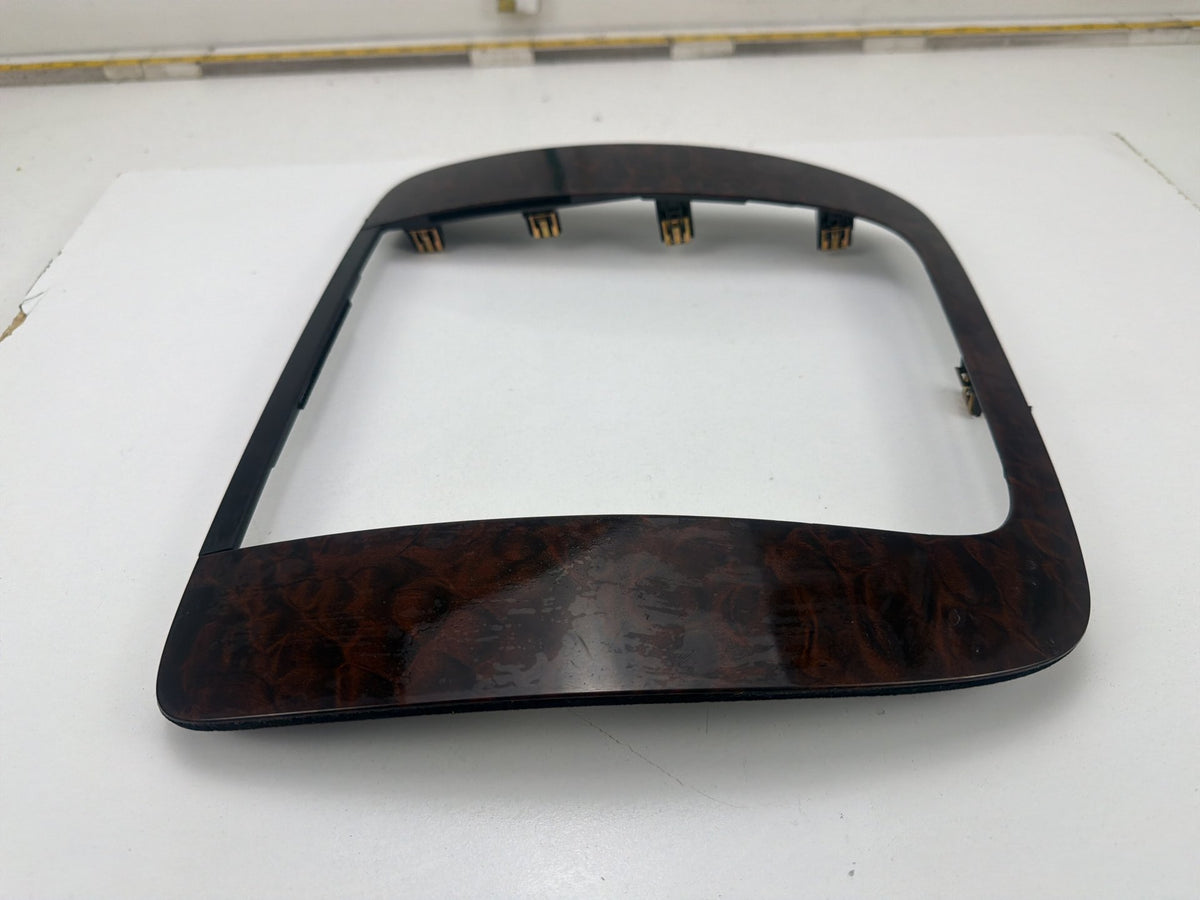 2007-2014 GMC Tahoe - Centre Dash Radio Bezel Trim 15092588 OEM