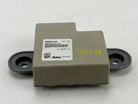 2011-2016 BMW 550i xDrive Rear Trunk Upper Telematics Antenna Amplifier OEM