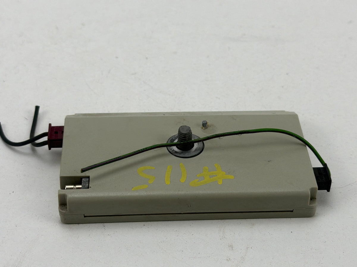 2010-2012 Land Rover Range Rover L322-Antenna Radio Amplifier AH42-18CB47-BB OEM