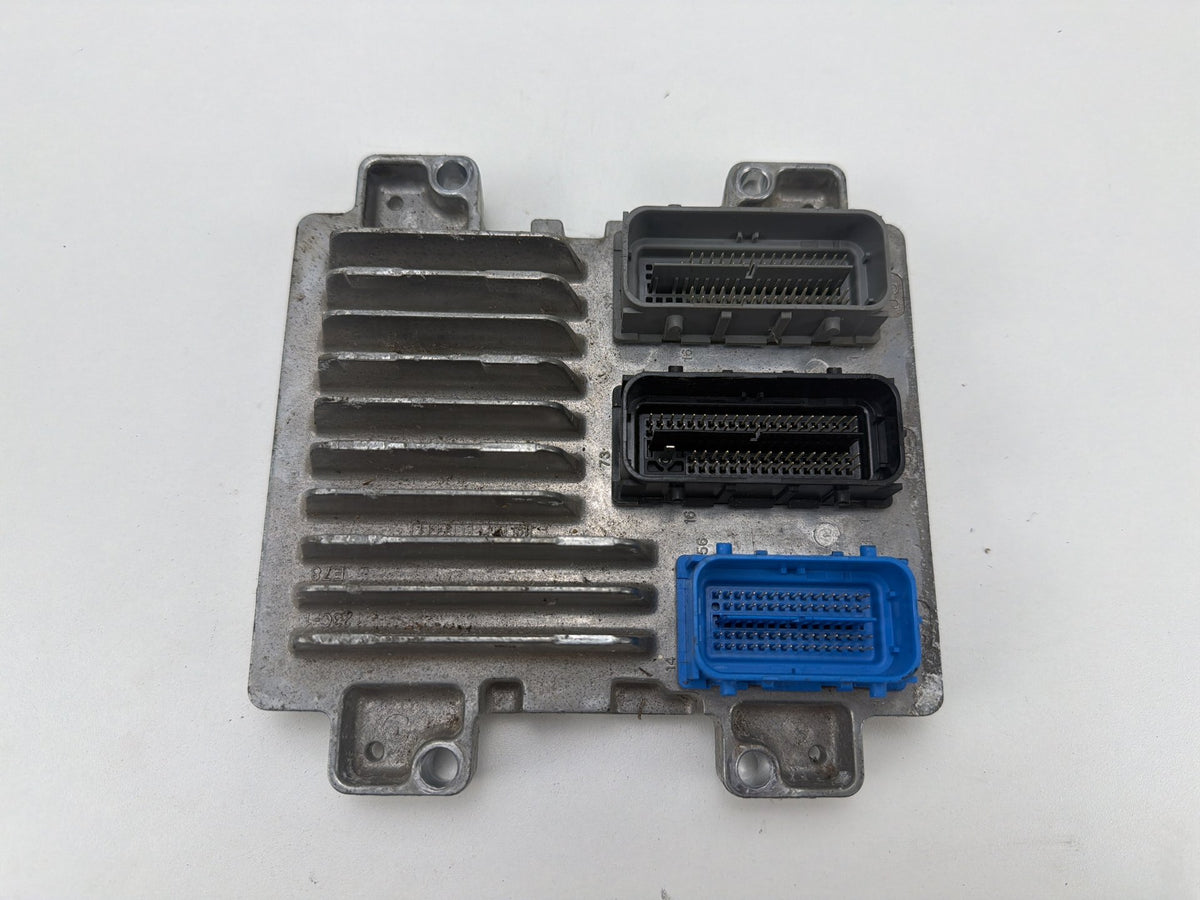 2017-2021 Chevrolet Trax Engine Control Module ECM ECU Brain Box 12698131 OEM