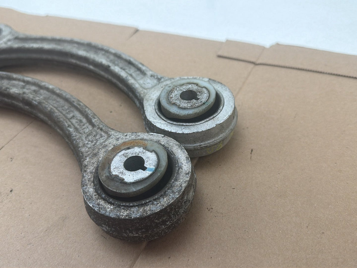 2014-2019 Maserati Ghibli III M157 - Rear Left & Right Control Arm Set Of 2 OEM