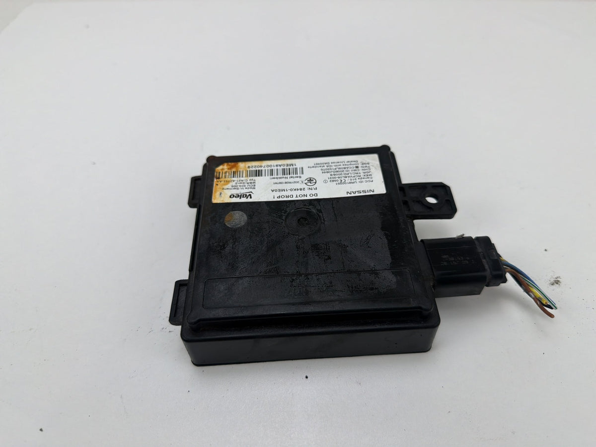 2011-2013 Infiniti QX56 Distance Control Radar Cruise ECU Module 284K01ME0A OEM