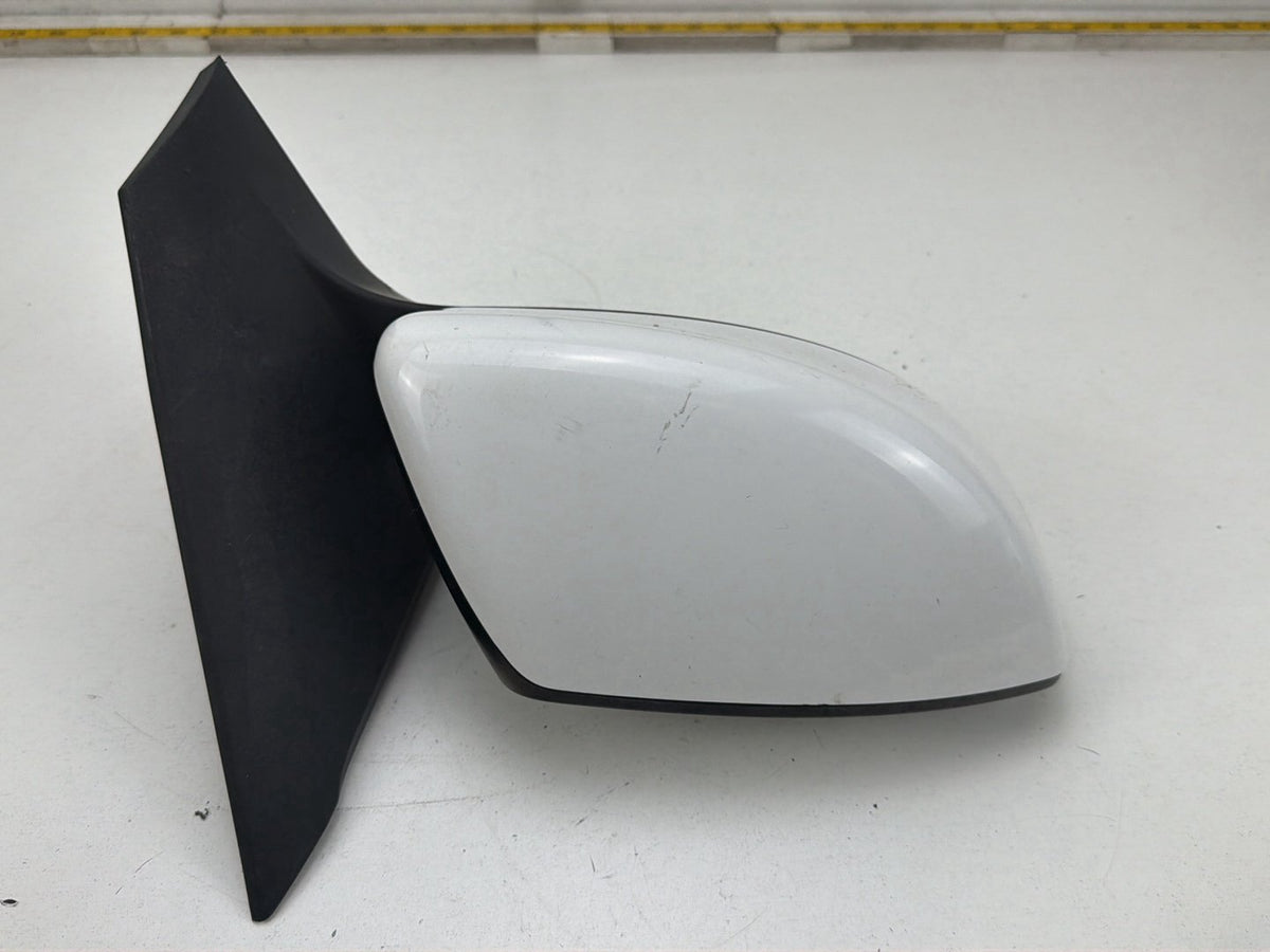 2016-2019 Nissan Sentra Front Right Passenger Side View Door Mirror OEM