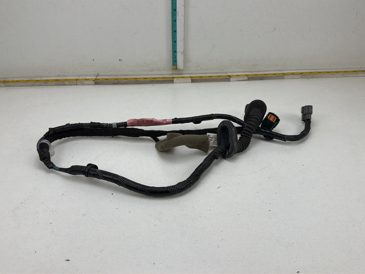 2013-2019 Nissan Sentra Rear Right Door Wiring Harness 241263SG0A OEM