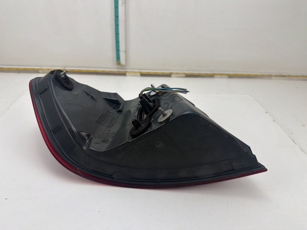 2011-2013 BMW 550i xDrive Rear Right Passenger Side Outer Fender Tail Light OEM