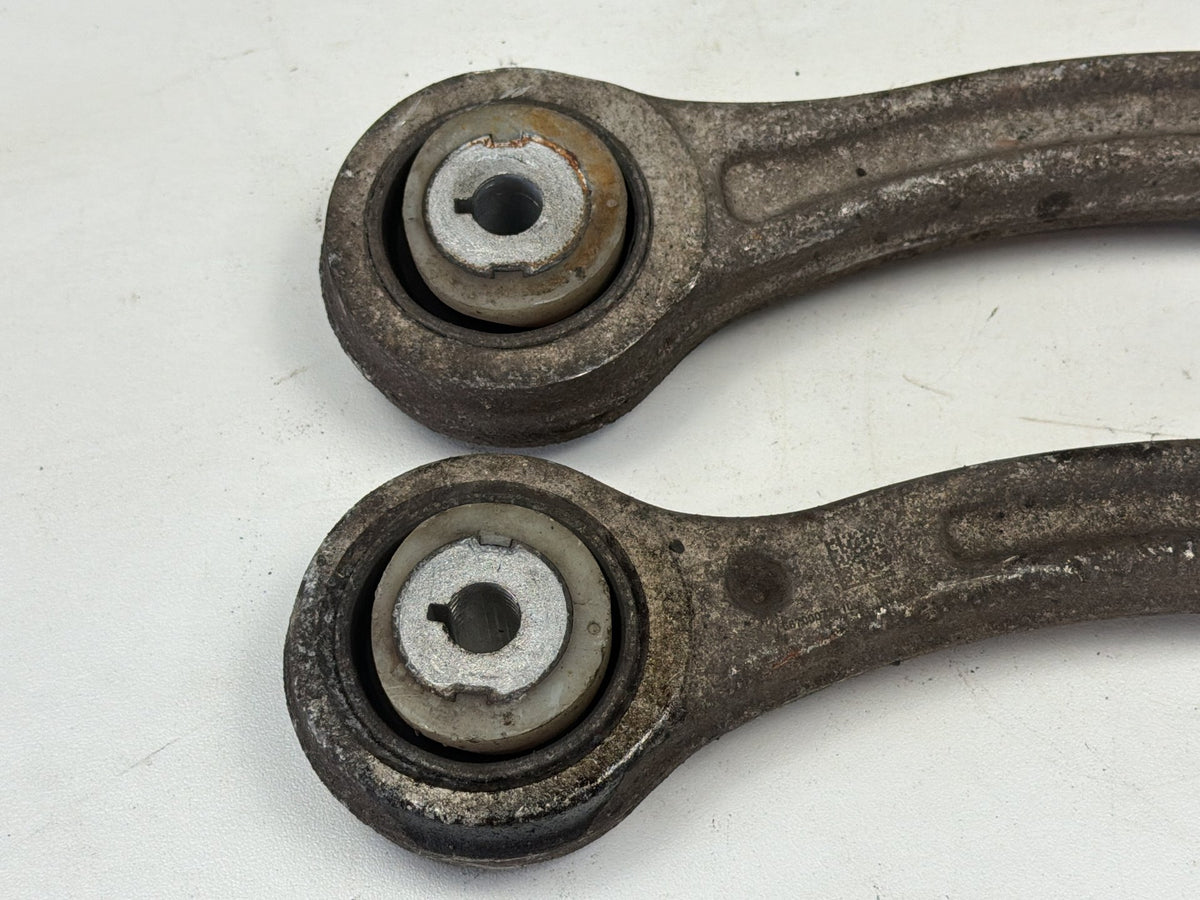 2014-2017 Maserati Ghibli Rear Upper Suspension Control Arm Link Pair 69573 OEM