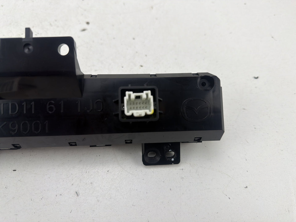 2007-2009 Mazda CX-9 Audio Radio Information Display Screen TD11 61 1J0 OEM