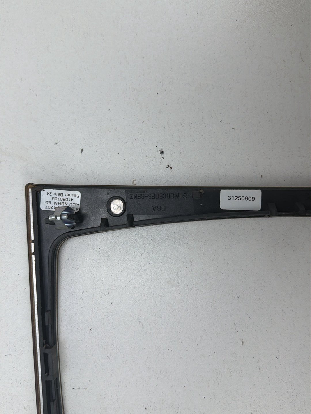 2010-2013 Mercedes-Benz E-Class-Gear Shifting Level Trim Cover OEM