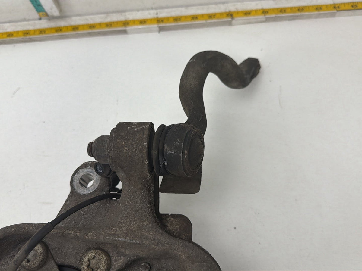 2010-2019 Jaguar XJ Front Right Steering Knuckle Spindle Wheel Hub OEM