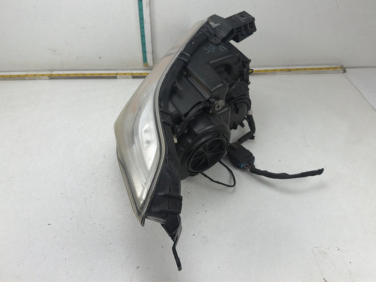 2010-2016 Cadillac SRX -Front RH Passenger Side Headlight Assembly 948-325-0 OEM