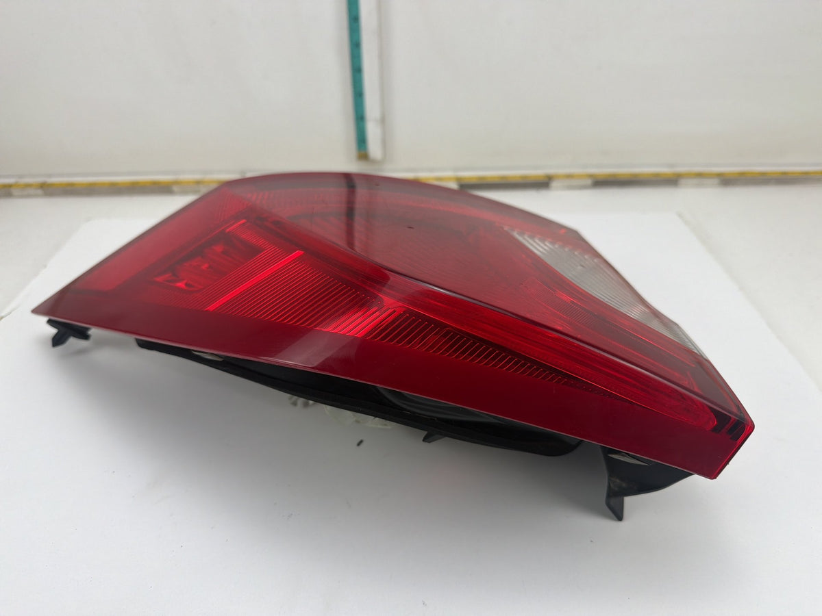 2011-2018 Volvo S60 Rear Right Passenger Side Outer Tail Light 31395931 OEM