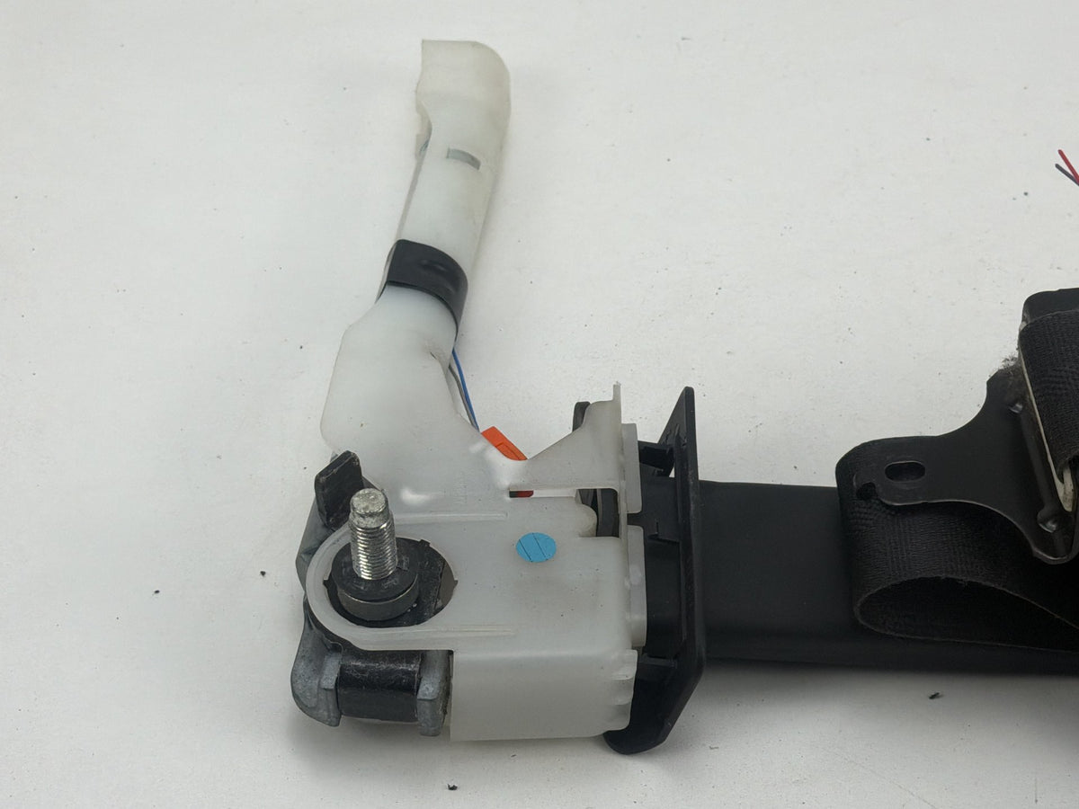 2016-2019 Nissan Sentra Front Left Driver Side Seat Belt 641744963A OEM