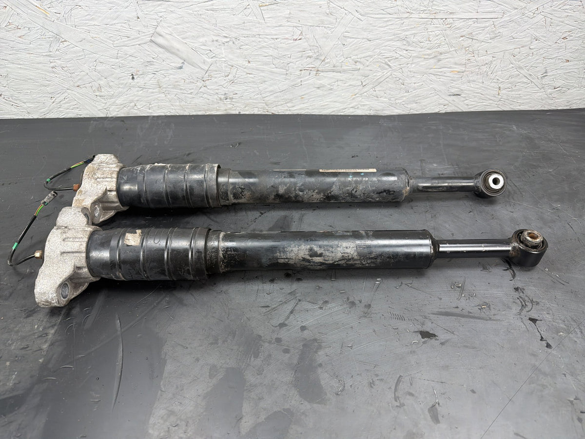 2014-2017 Maserati Quattroporte Rear Left Right Shock Absorber Struts Pair OEM