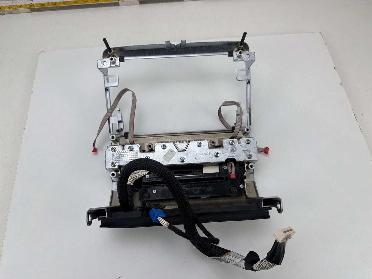 2014-2017 Maserati Quattroporte Center Console Infotainment SD Reader Switch OEM