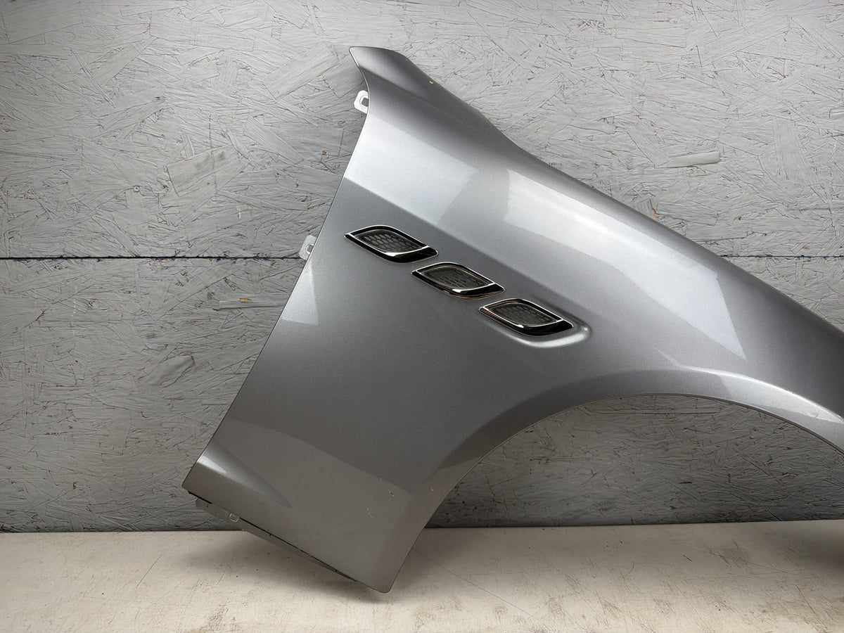 2014-2020 Maserati Quattroporte VI M156 Front Right Passenger Side Fender OEM