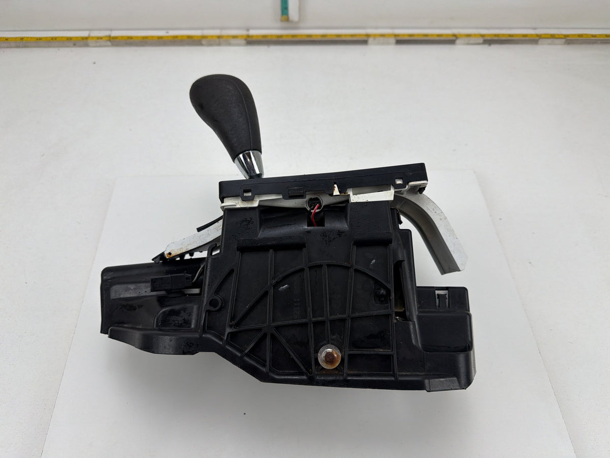 2008-2010 Chrysler 300 Floor Gear Shifter Selector 04578805AC OEM