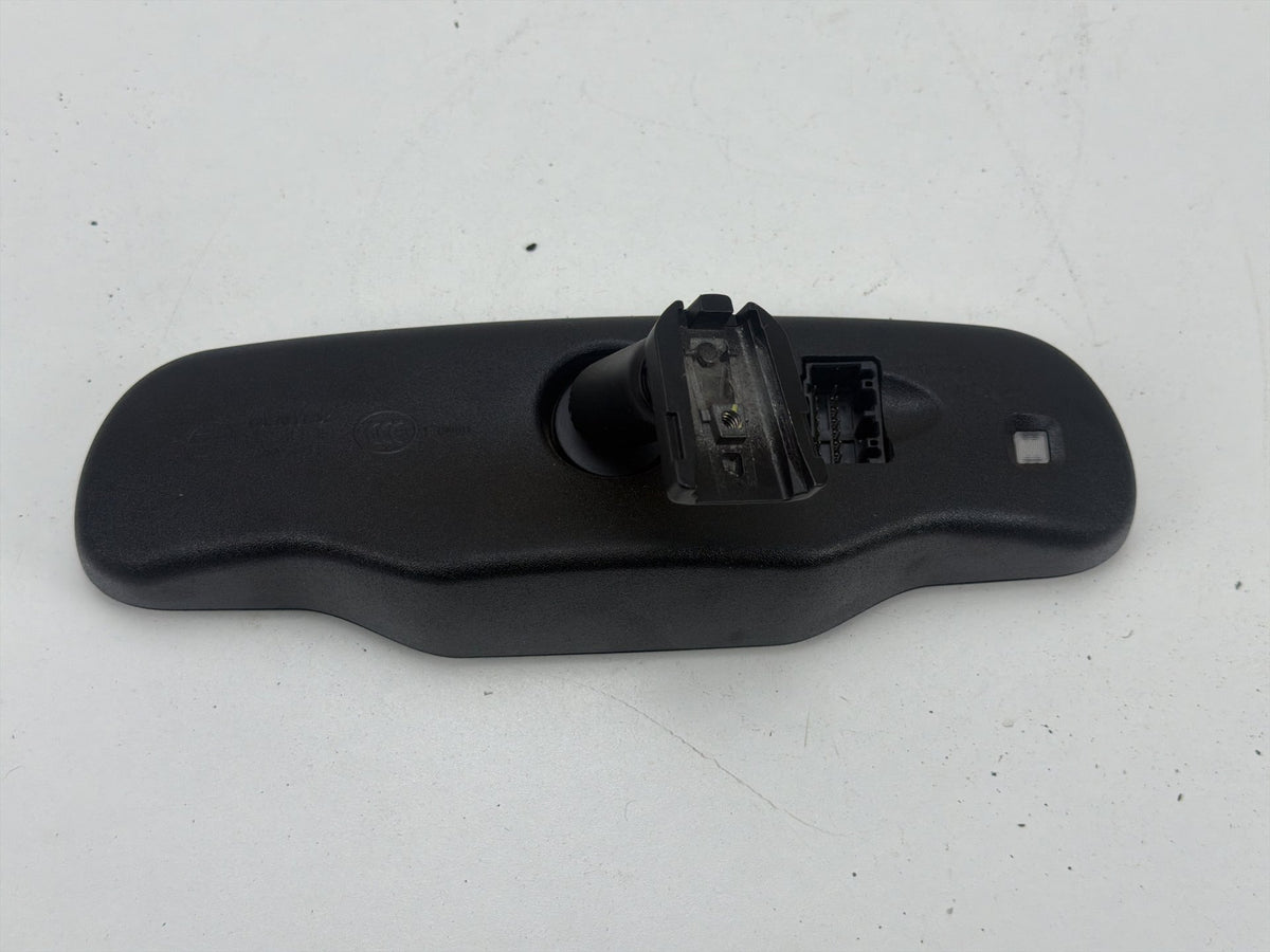 2007-2013 GMC Yukon - Rear View Mirror 15269045 OEM