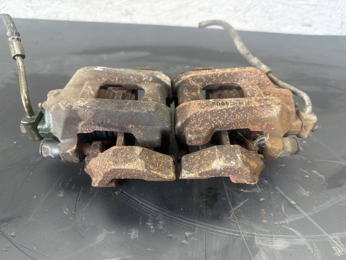 2012-2015 Jeep Grand Cherokee Rear Left & Right Brake Calipers Brackets Set OEM