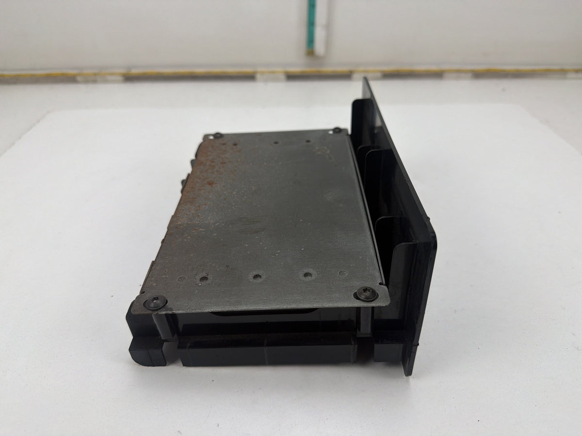 2006 Audi A6 GPS Navigation Control Module w/ Bracket 8E9035209B OEM