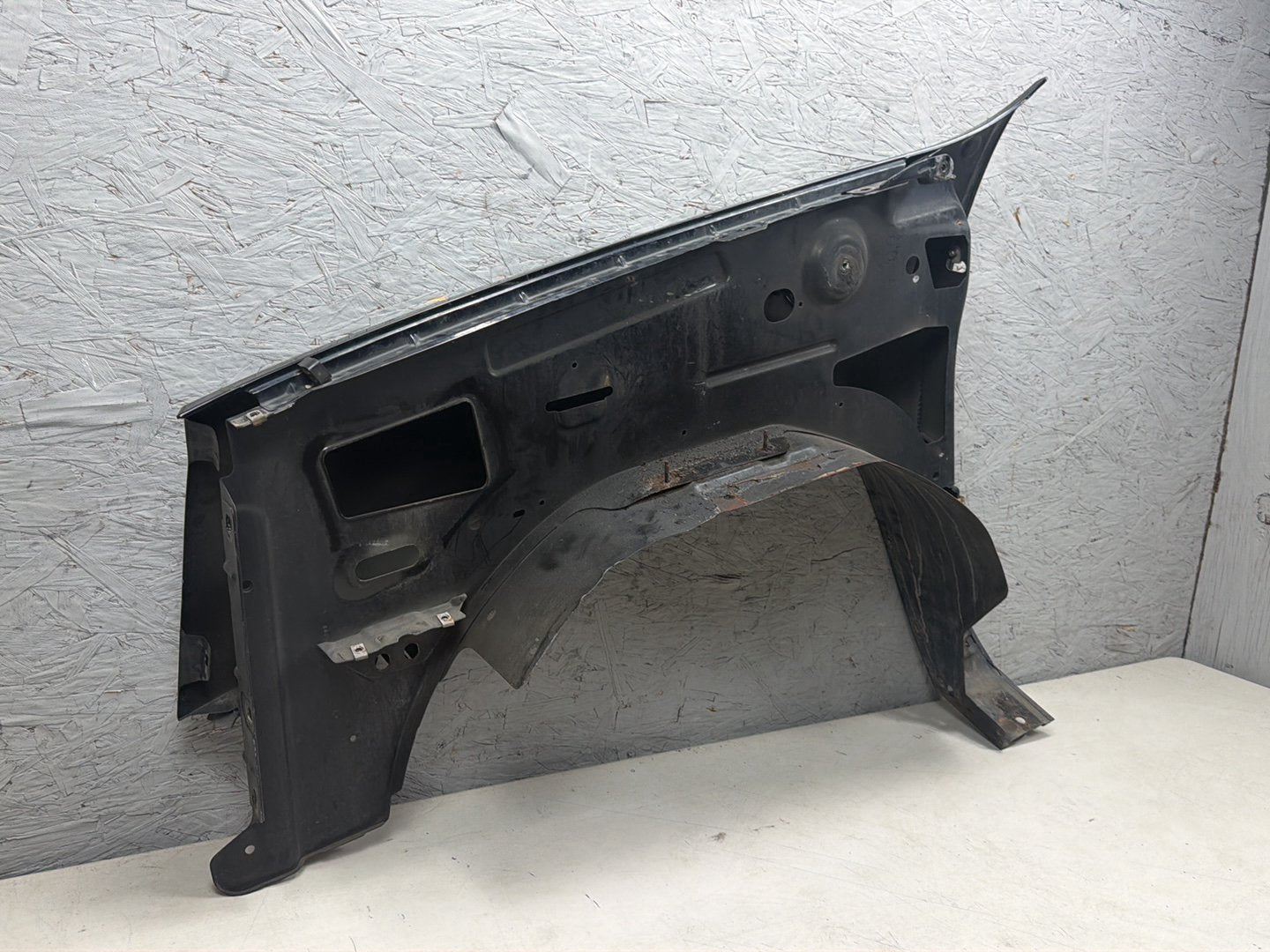2007-2008 Cadillac Escalade - Front Right Passenger Side Fender OEM