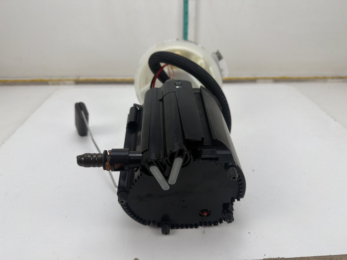 2014-2020 Maserati Quattroporte VI M156-Fuel Tank Sending Pump 670003734 OEM