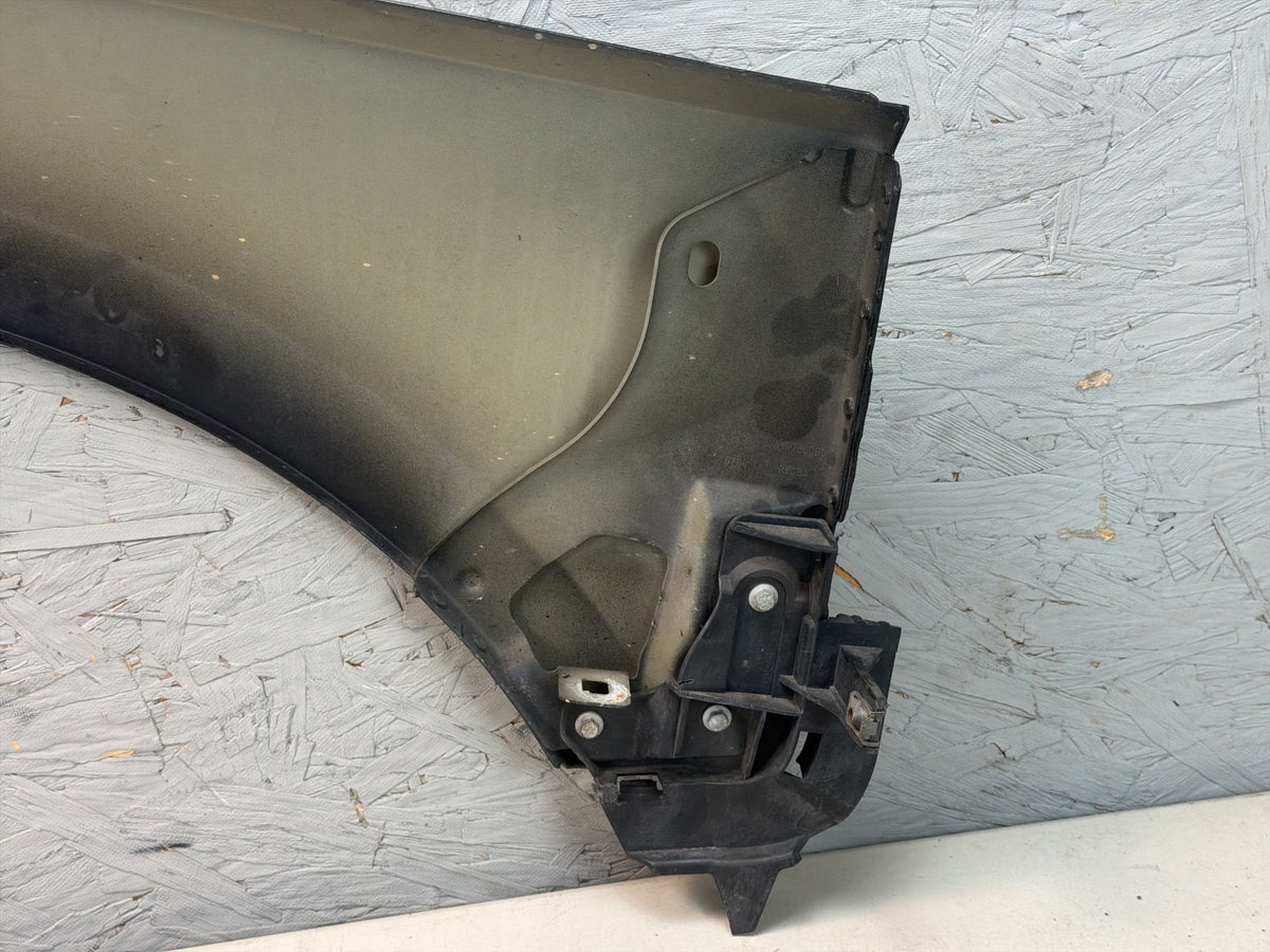 2006-2012 Land Rover Range Rover Front Left Driver Side Fender Panel OEM