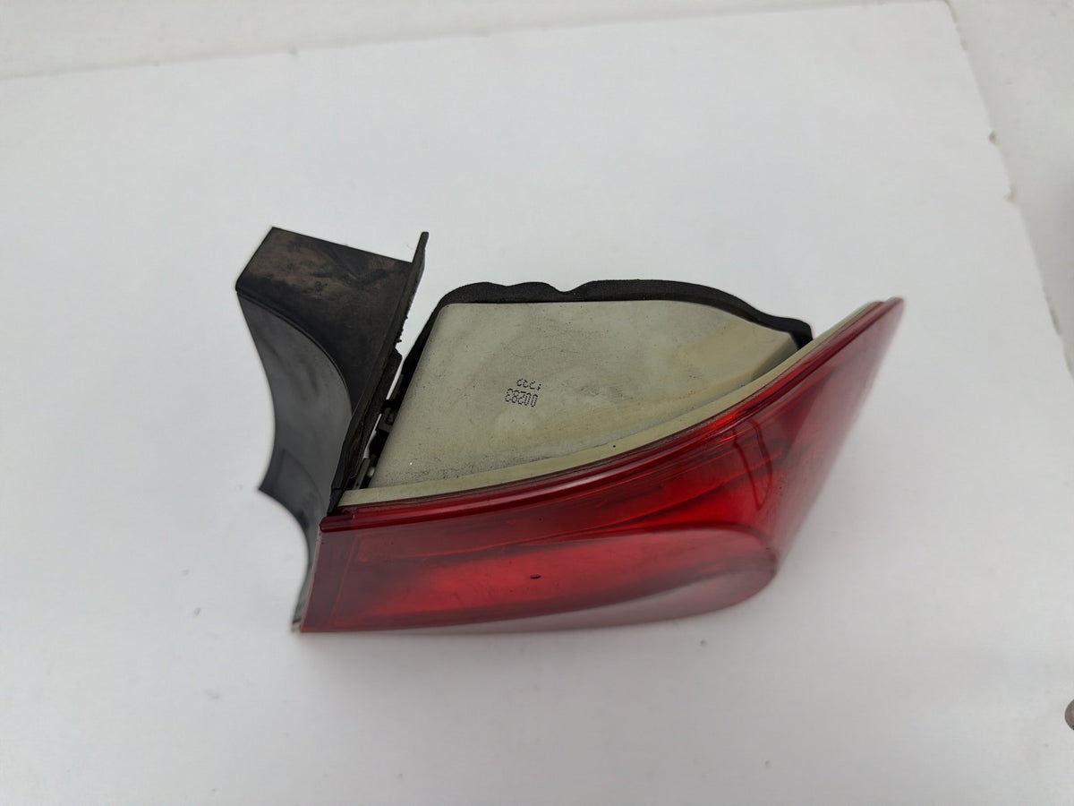 2009-2011 BMW 335i xDrive Rear Right Passenger Side Outer Tail Light 7289430 OEM