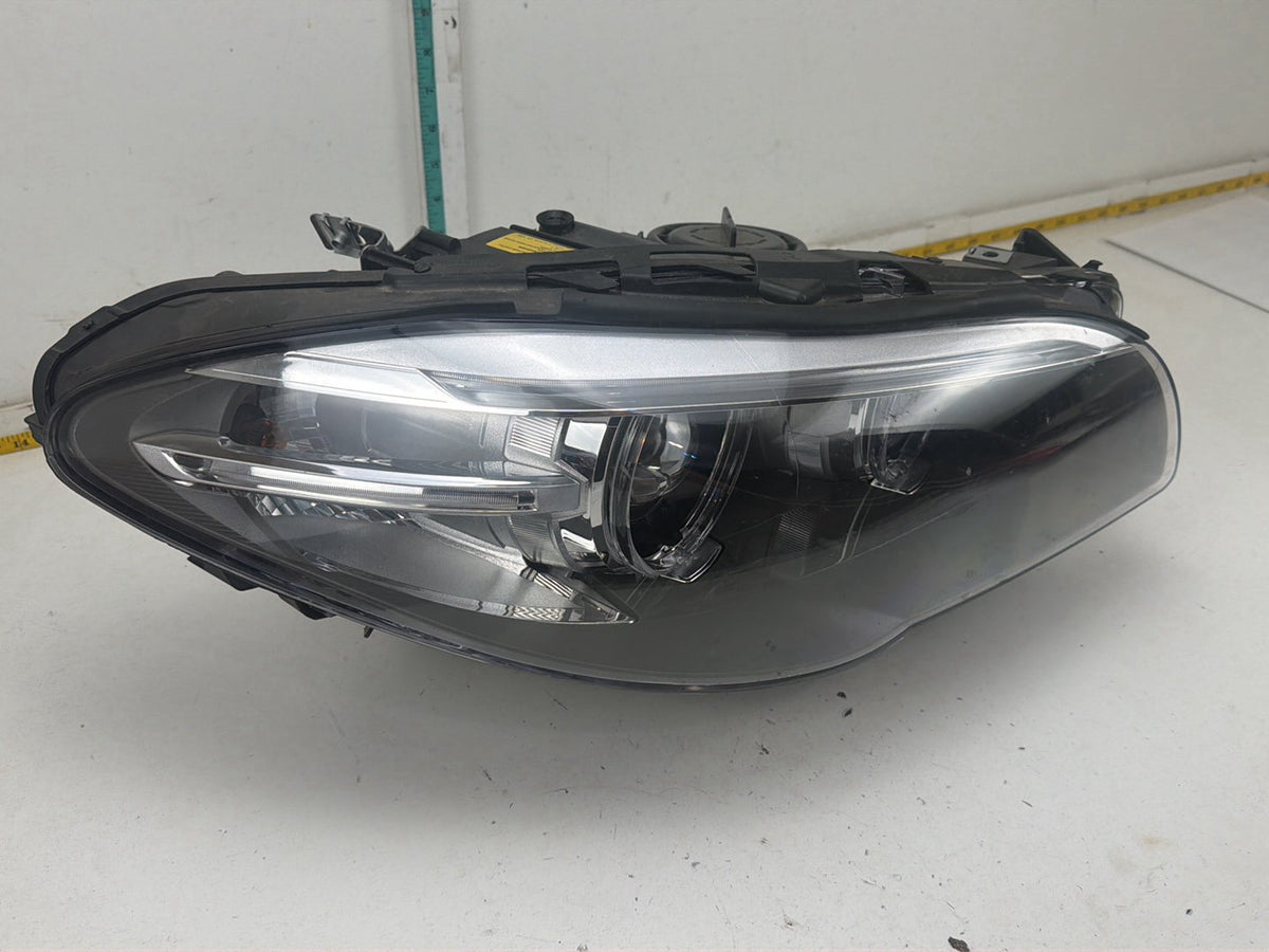 2014-2016 BMW 550i xDrive Right Passenger Side Xenon HID Headlight Assembly