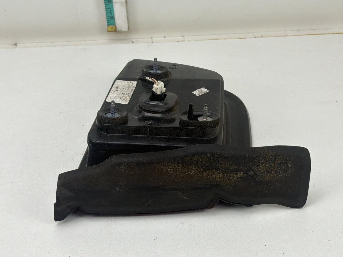 2011-2014 Dodge Charger LD - Rear Right Passenger Tail Light 57010414AF OEM