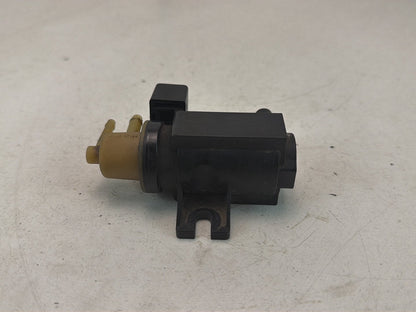 2011-2013 Mercedes-Benz S-Class W221 Pressure Transducer Vacuum Valve A0081535428 OEM